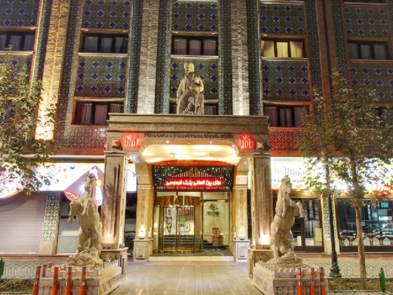 اندیشه داران ابد کوشا